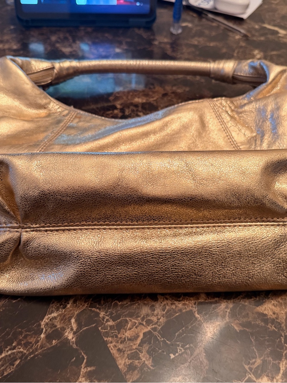 Michael Michael Kors Metallic Gold Leather Hobo Shoulder Bag Large Zip Top MK - Picture 5 of 12